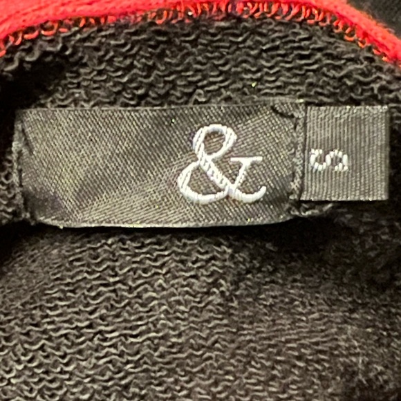 Brand: & | Size: Small | Colors: Red, Black, & White - Picture 6 of 6